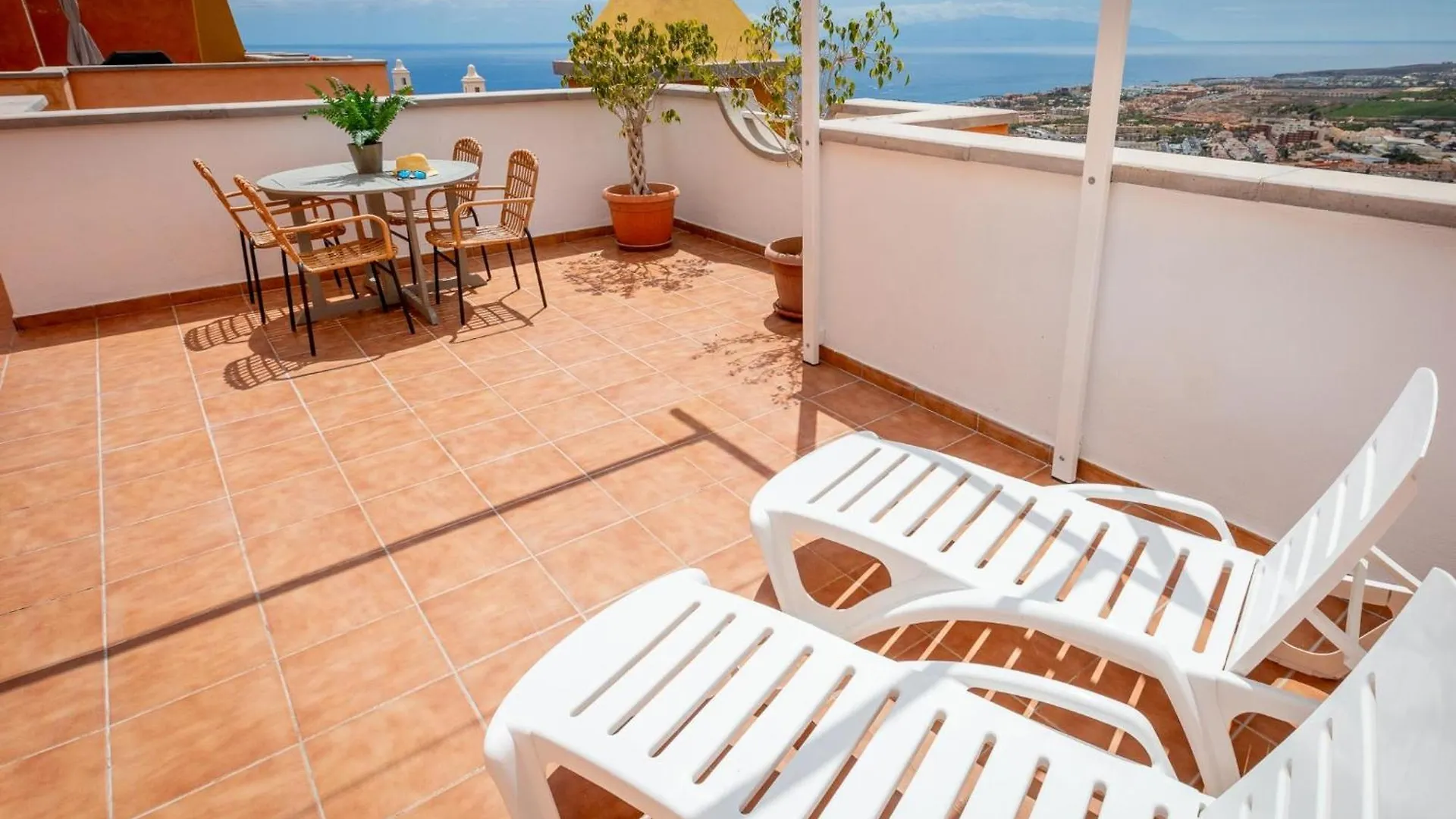 דירה אדחה Salt And Sea Apartment, Sea View, Free Wi Fi ספרד
