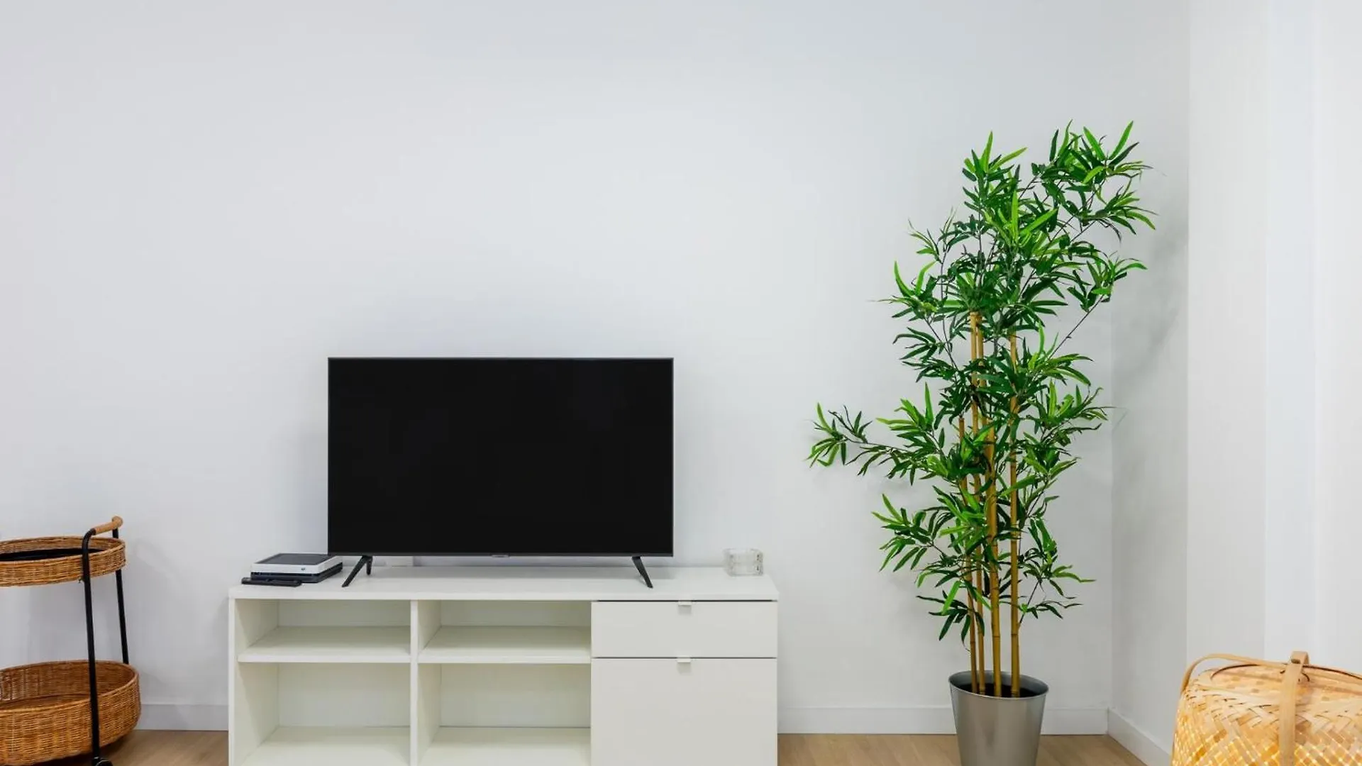 אדחה Salt And Sea Apartment, Sea View, Free Wi Fi 0*,  ספרד